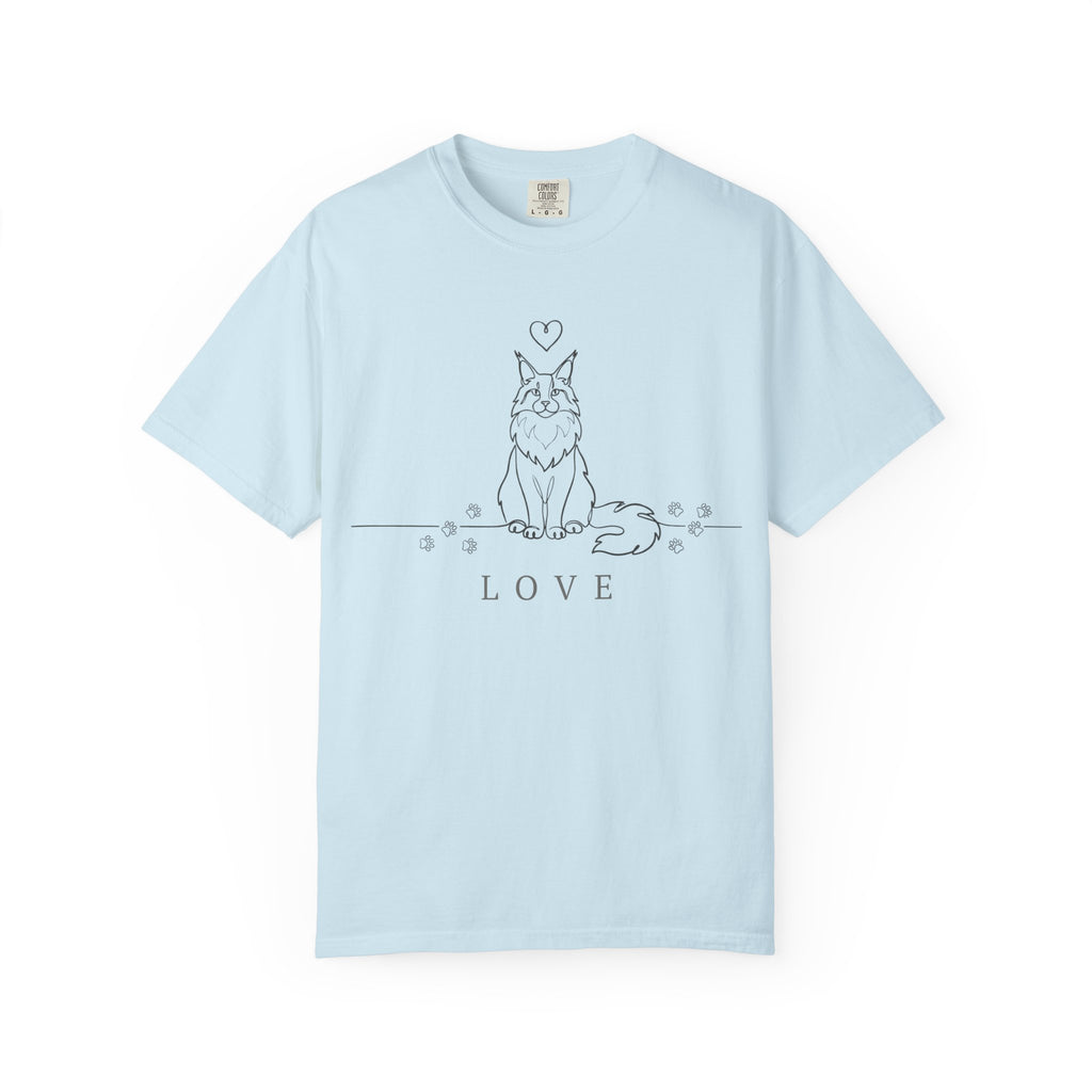 Maine Coon T-Shirt – Cat Love, Quietly | Paw Signals