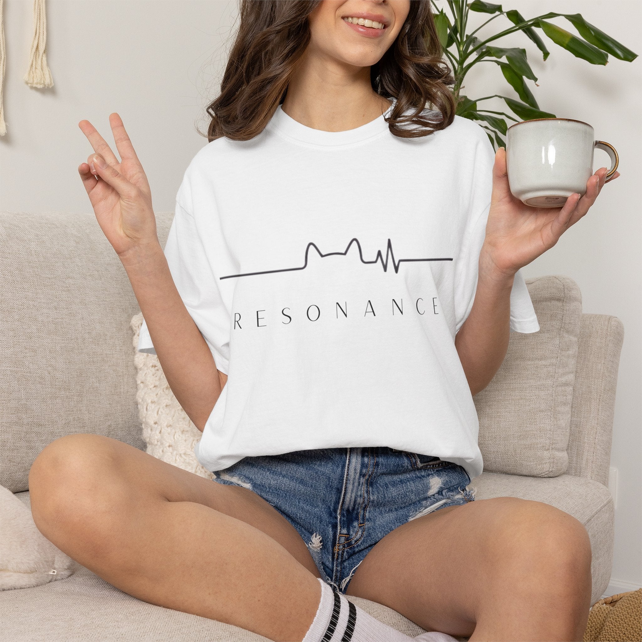 Resonance -   Pet Heartbeat Line Art Tee